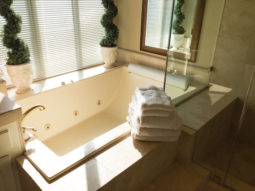 Top 5 Popular, Energy-efficient Window Treatments with Greater Customizability