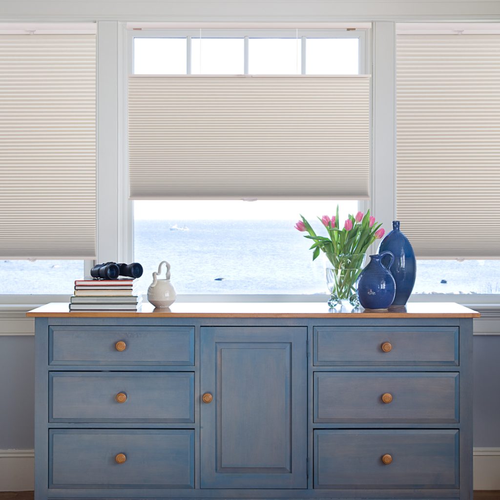 The Difference Between Inside and Outside Mount Blinds