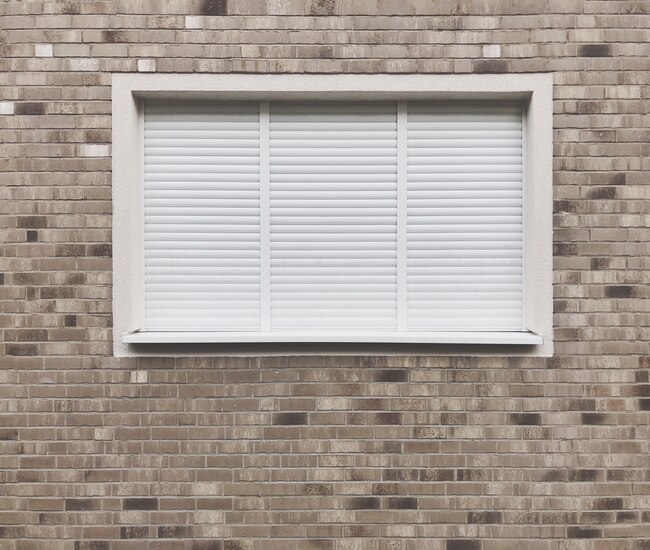 Best Blinds for Heat Retention Do Blinds Keep Heat In or Out?