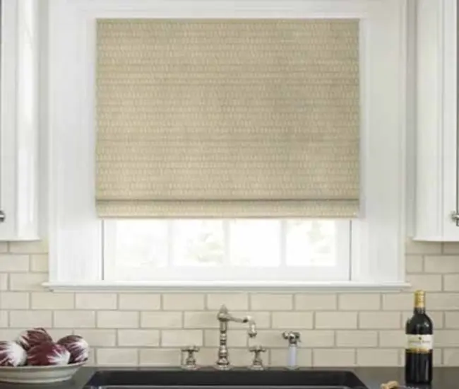 Things to Consider When Choosing the Right Roman Shade for Your Home